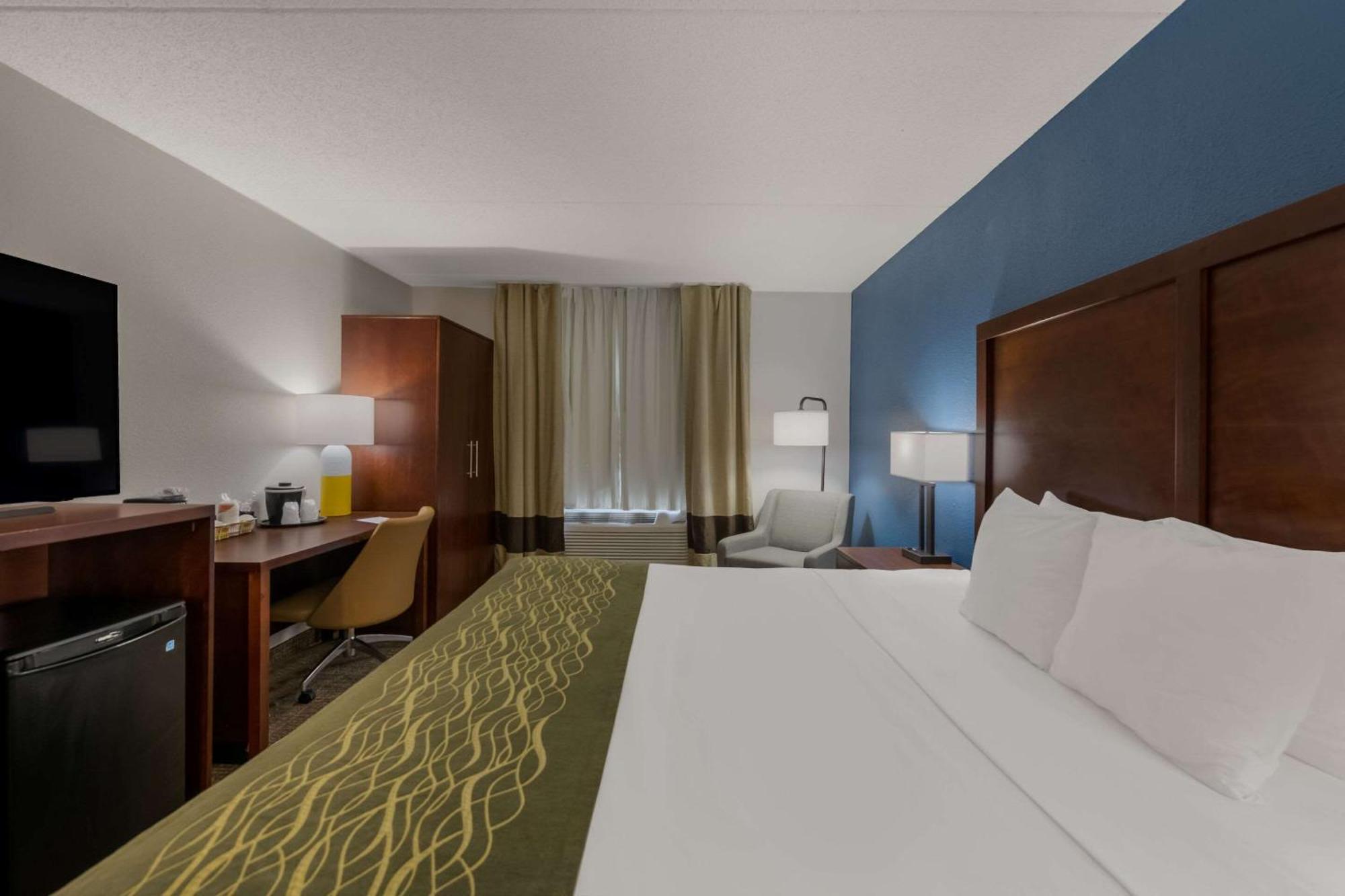 Comfort Inn Newport News - Hampton I-64 المظهر الخارجي الصورة