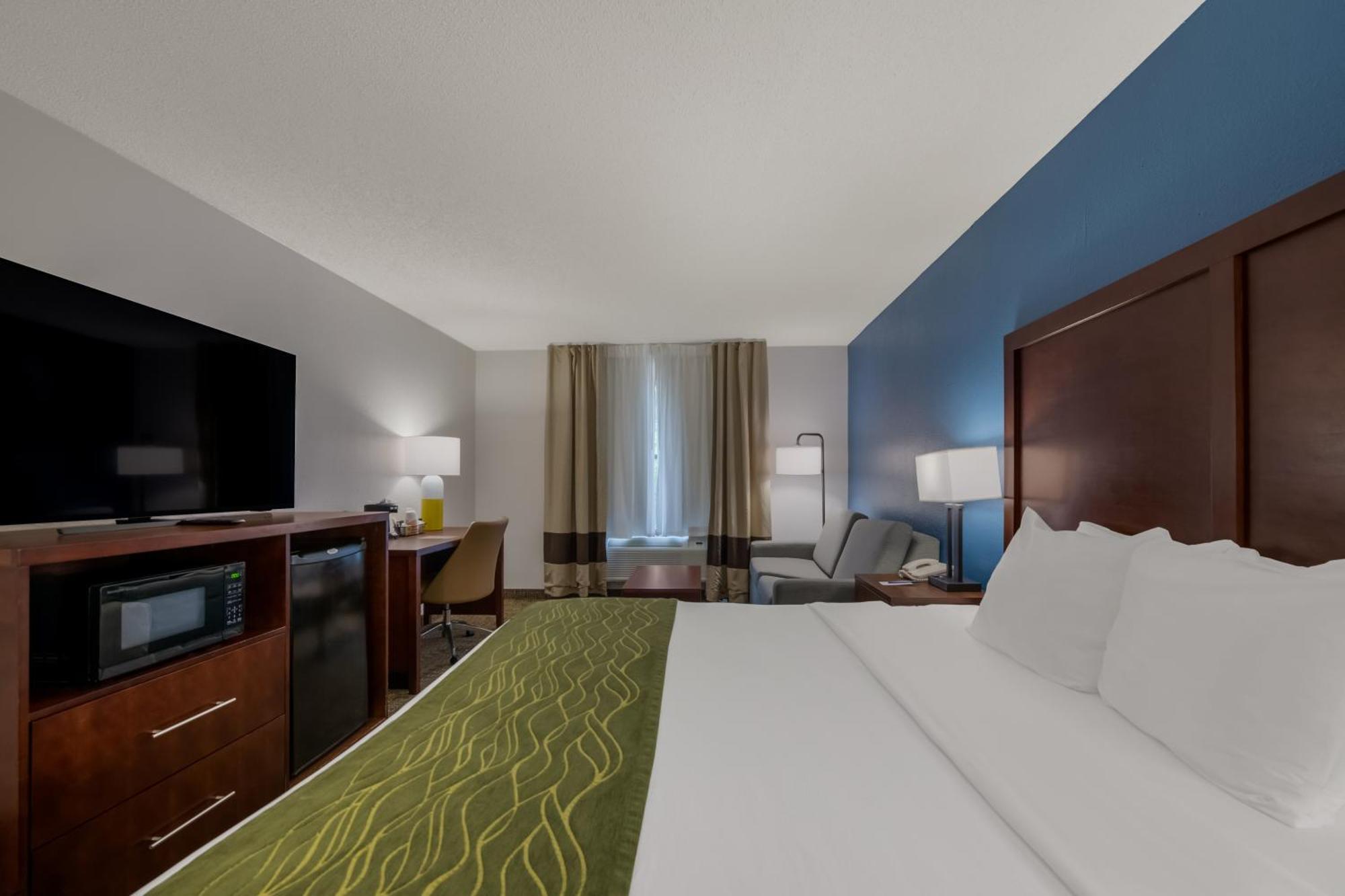 Comfort Inn Newport News - Hampton I-64 المظهر الخارجي الصورة